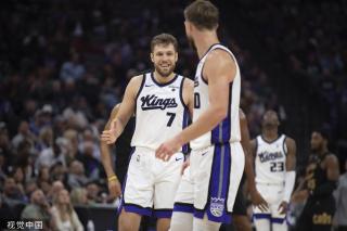 中场更加有 中场更加有