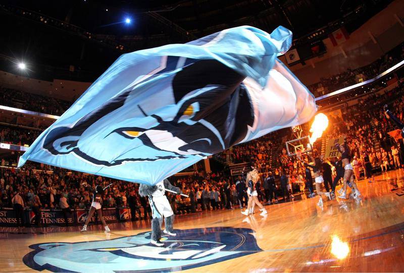 的激烈竞争 的激烈竞争